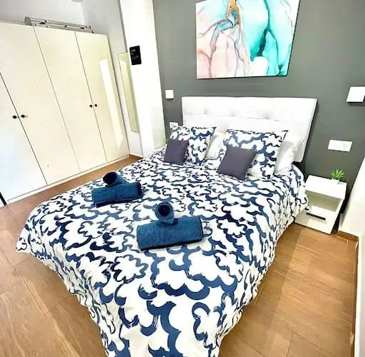 Appartamento Elegant Rooftop By F2 *