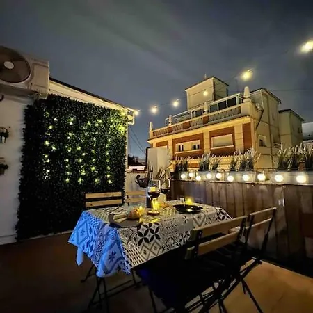 Apartment Elegant Rooftop By F2 *